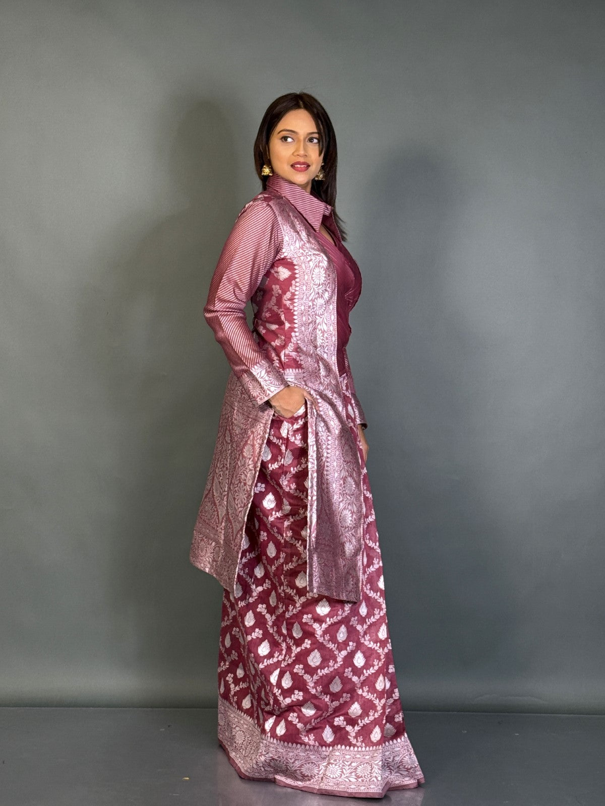 Onion Hued Jamdani Fusion Jacket Saree Set