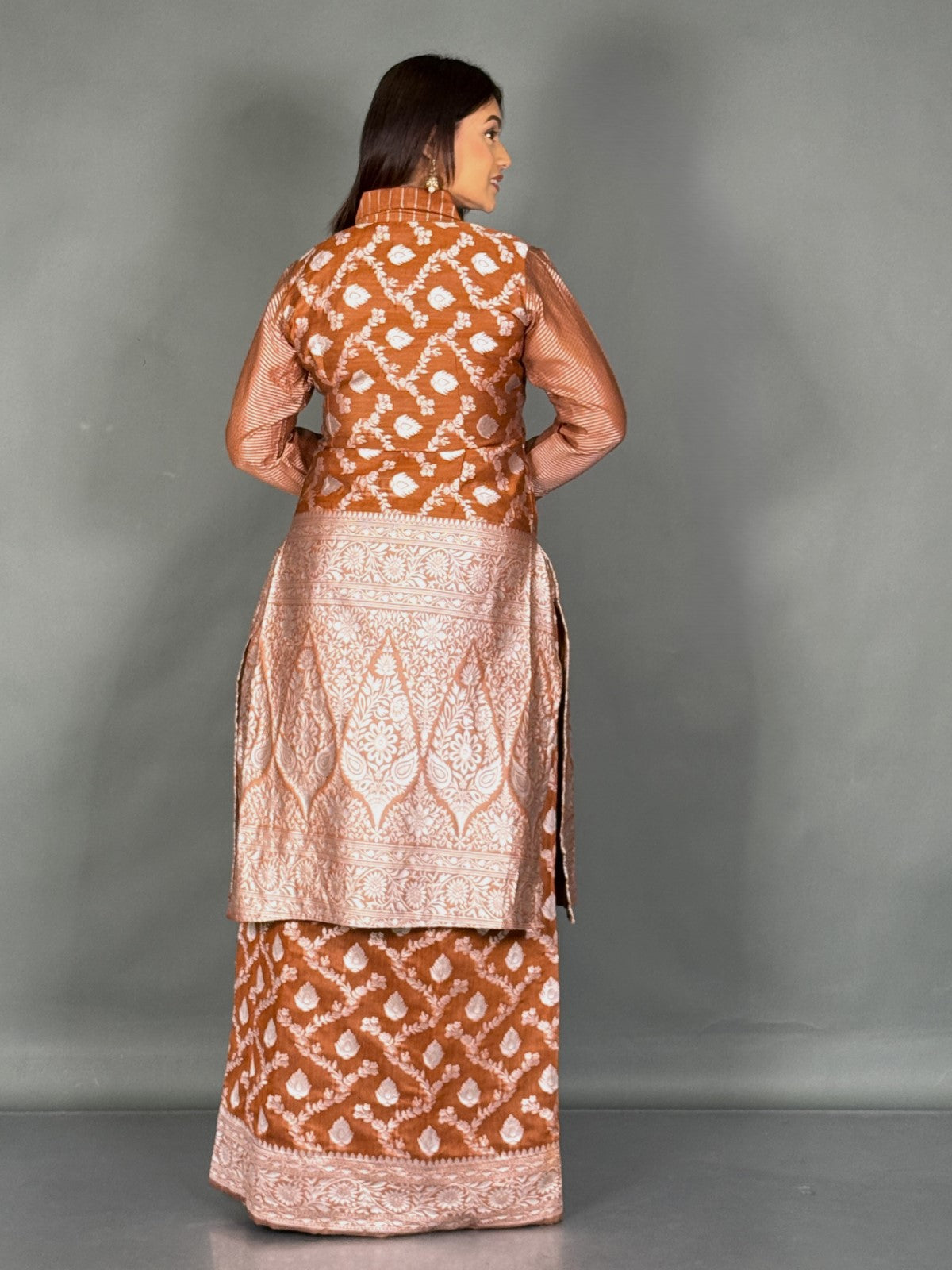 Rust Jamdani Fusion Jacket Saree Set for Elegant Occasions