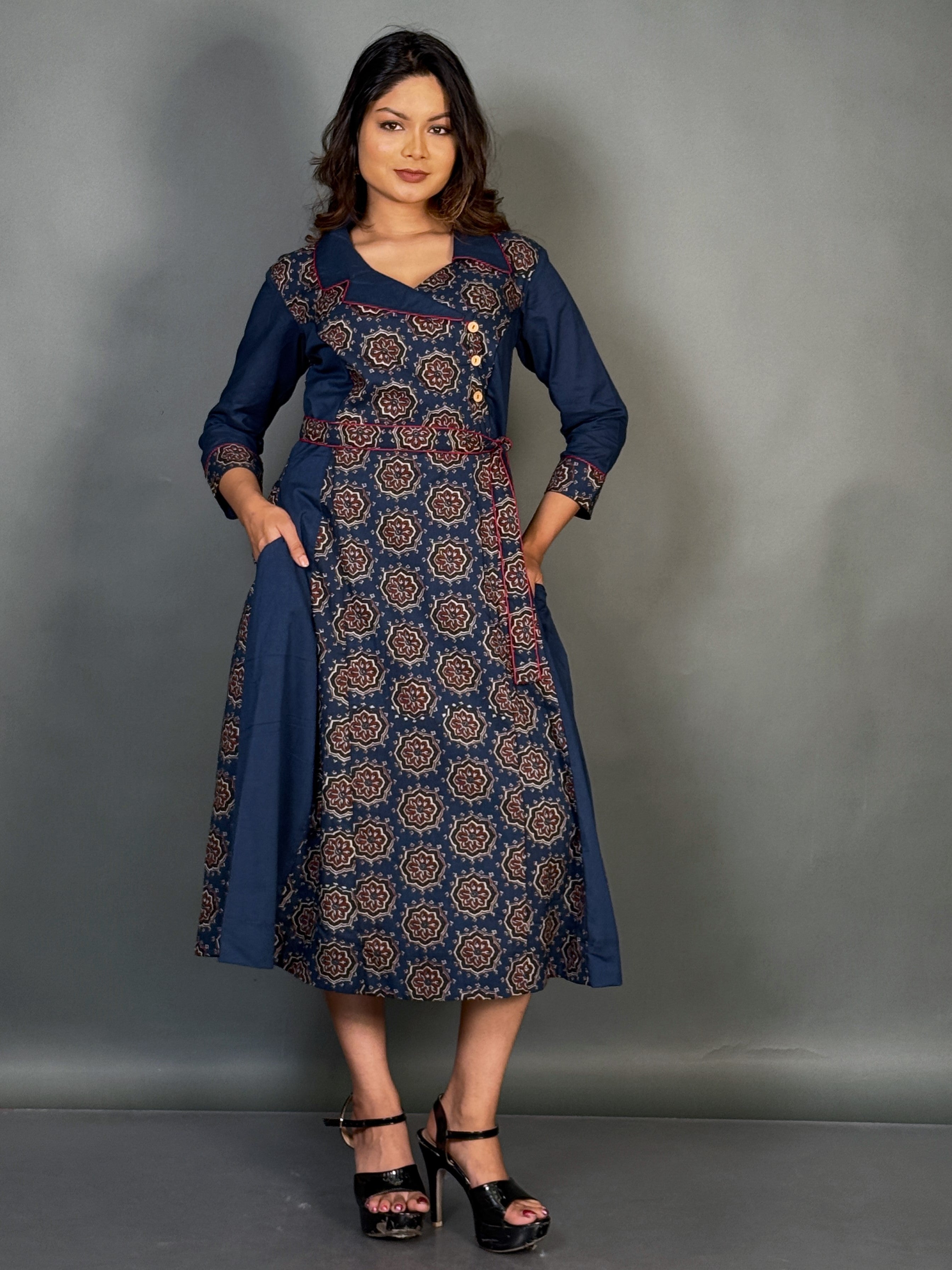 Royal Muse Navy Curve Fit Fusion Dress