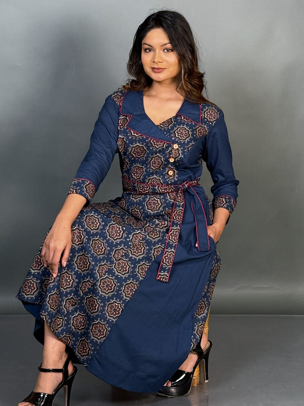 Royal Muse Navy Curve Fit Fusion Dress