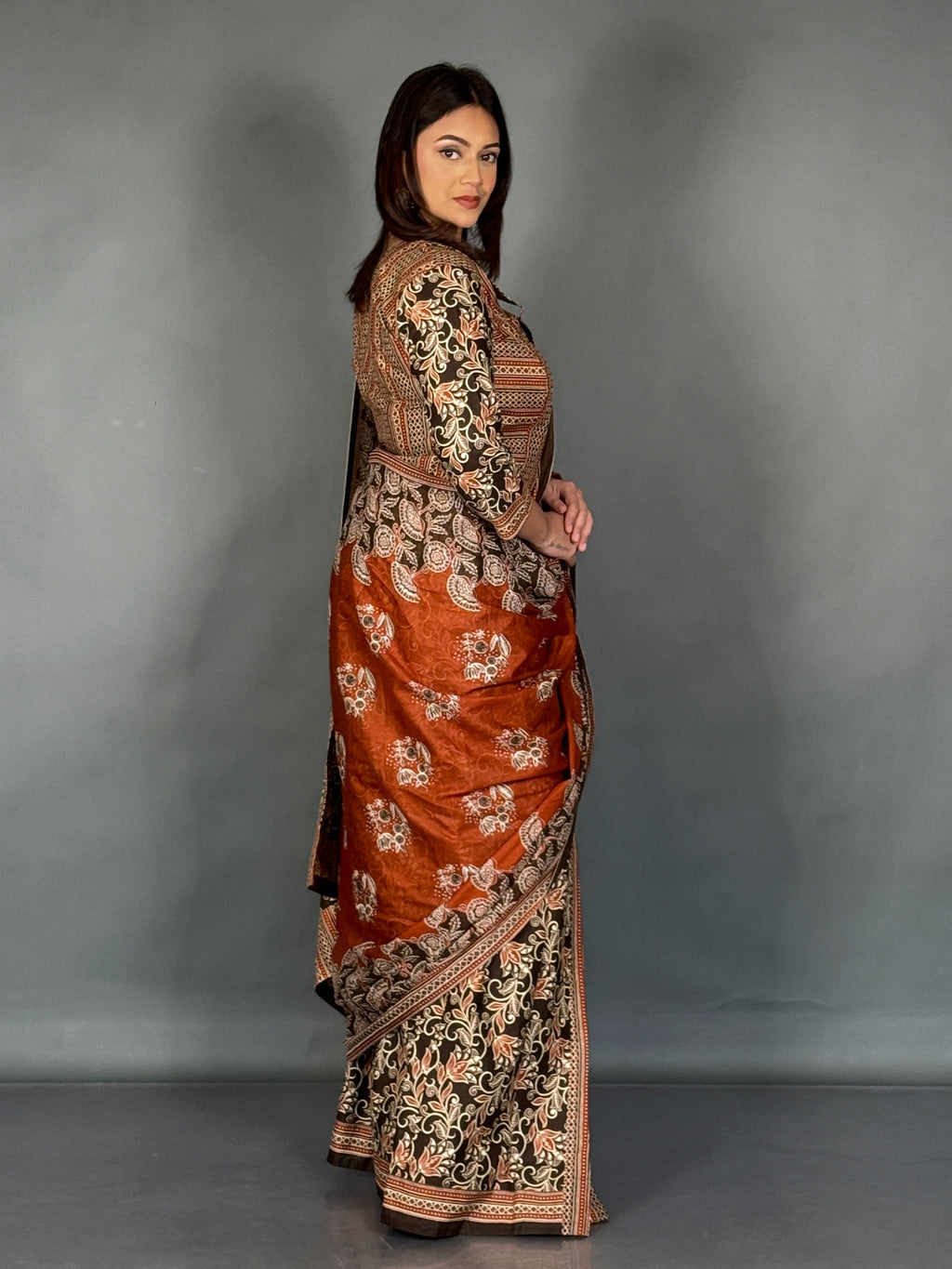 Earthy Charm Rust Designer Cotton Saree Set