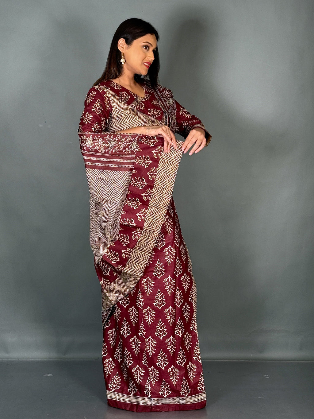 Maroon Cream Ajrak Print Elegance Plus Size Insta Saree Set