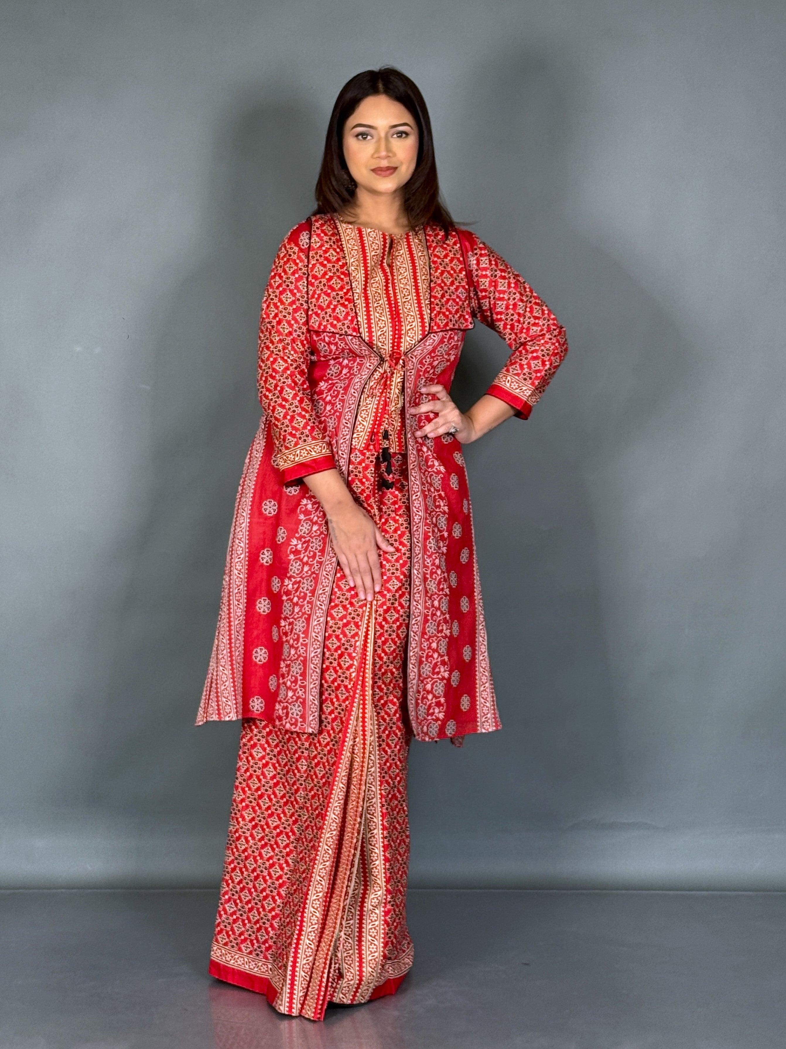 Elegant Organic Print Fusion Saree Set