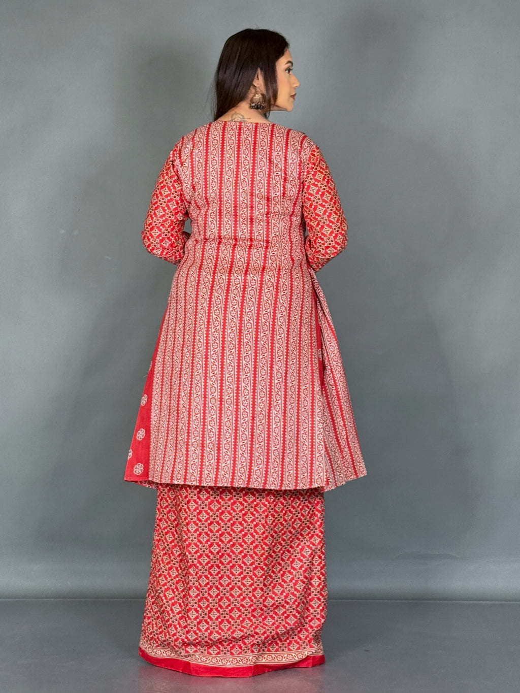 The Curvy Muse Fusion Saree Set