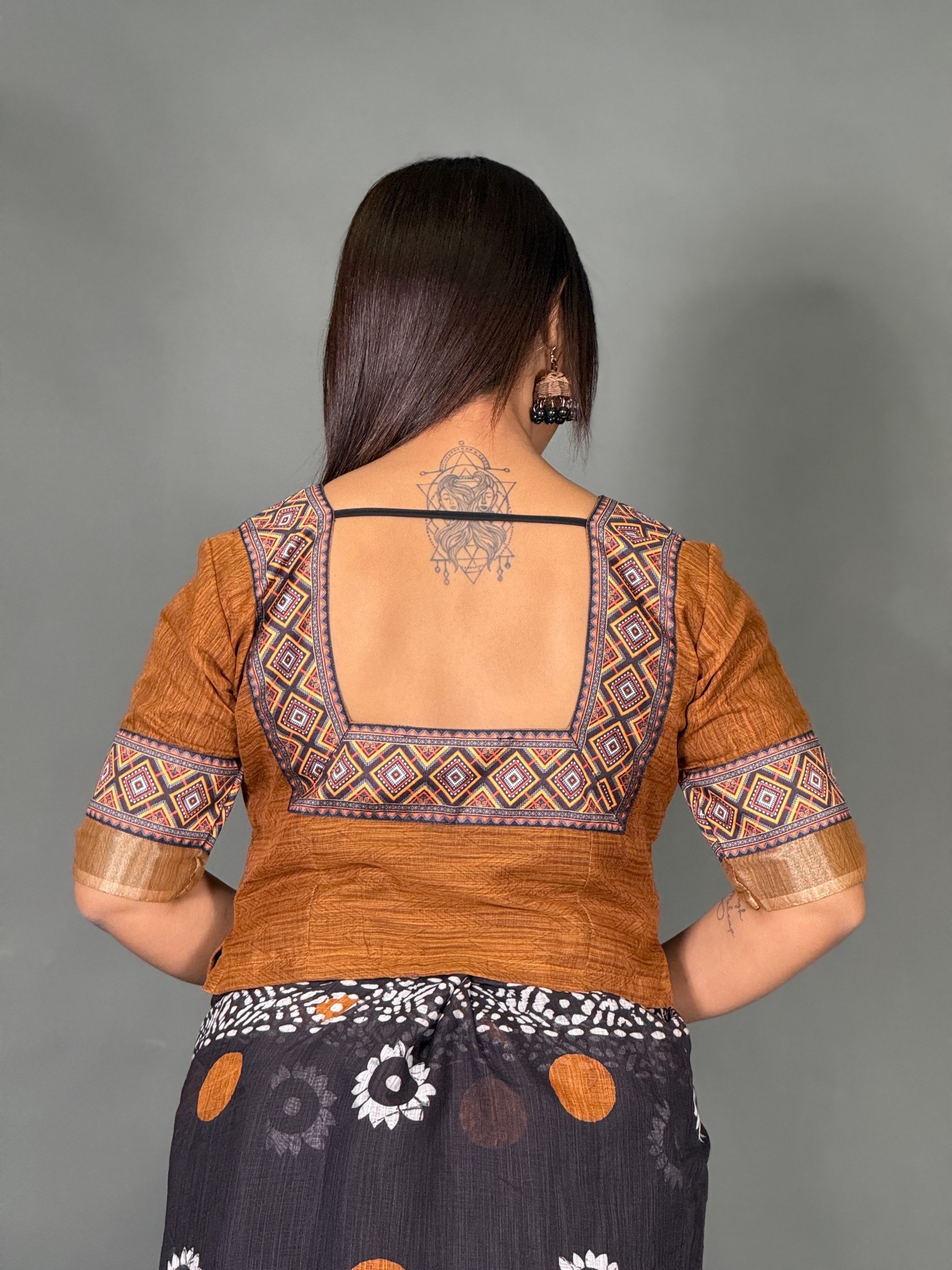 Mocha Noir Printed Linen Insta Saree Set