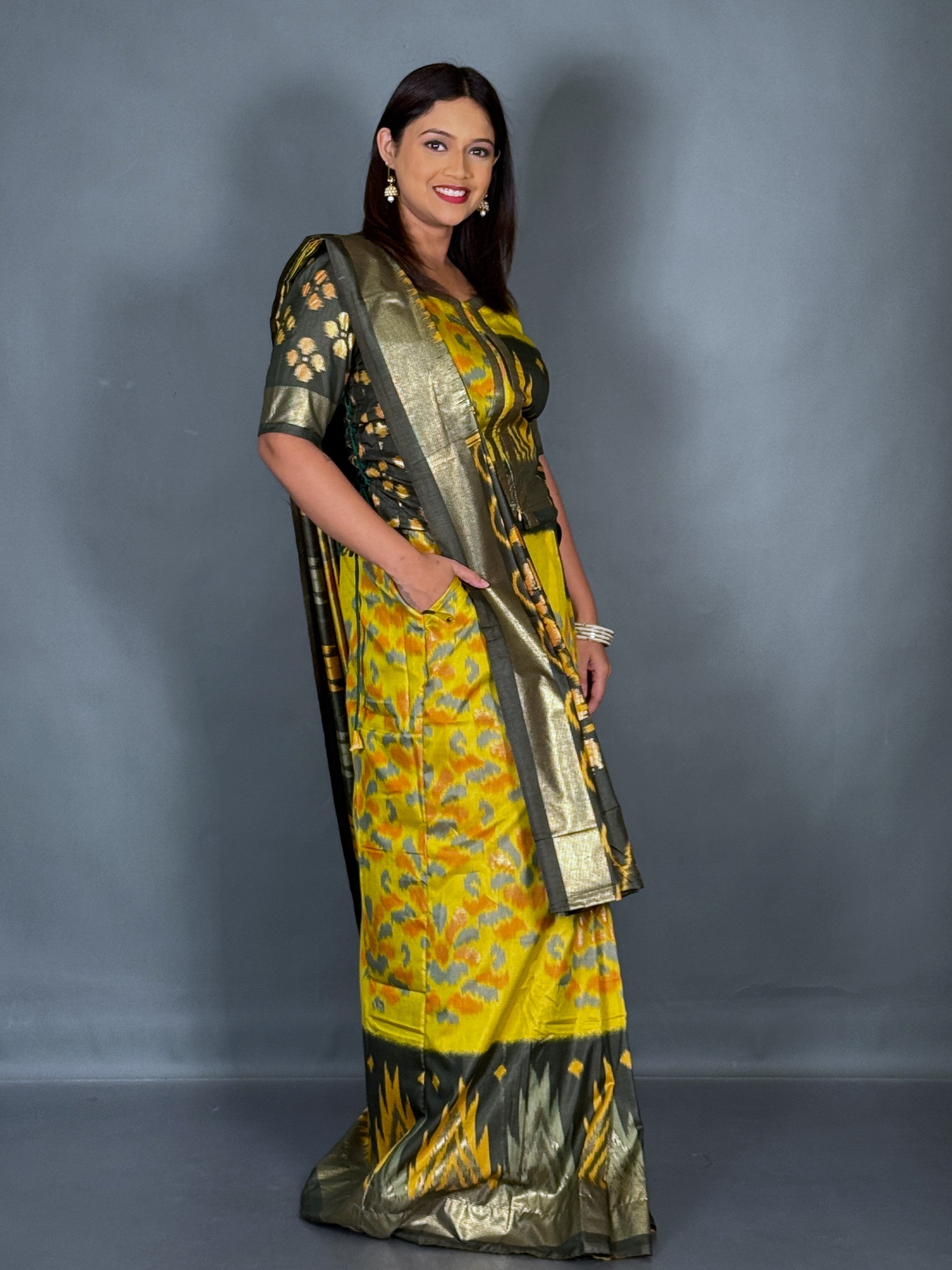 Zayra Lemon Patola Ready-to-Wear Saree Set