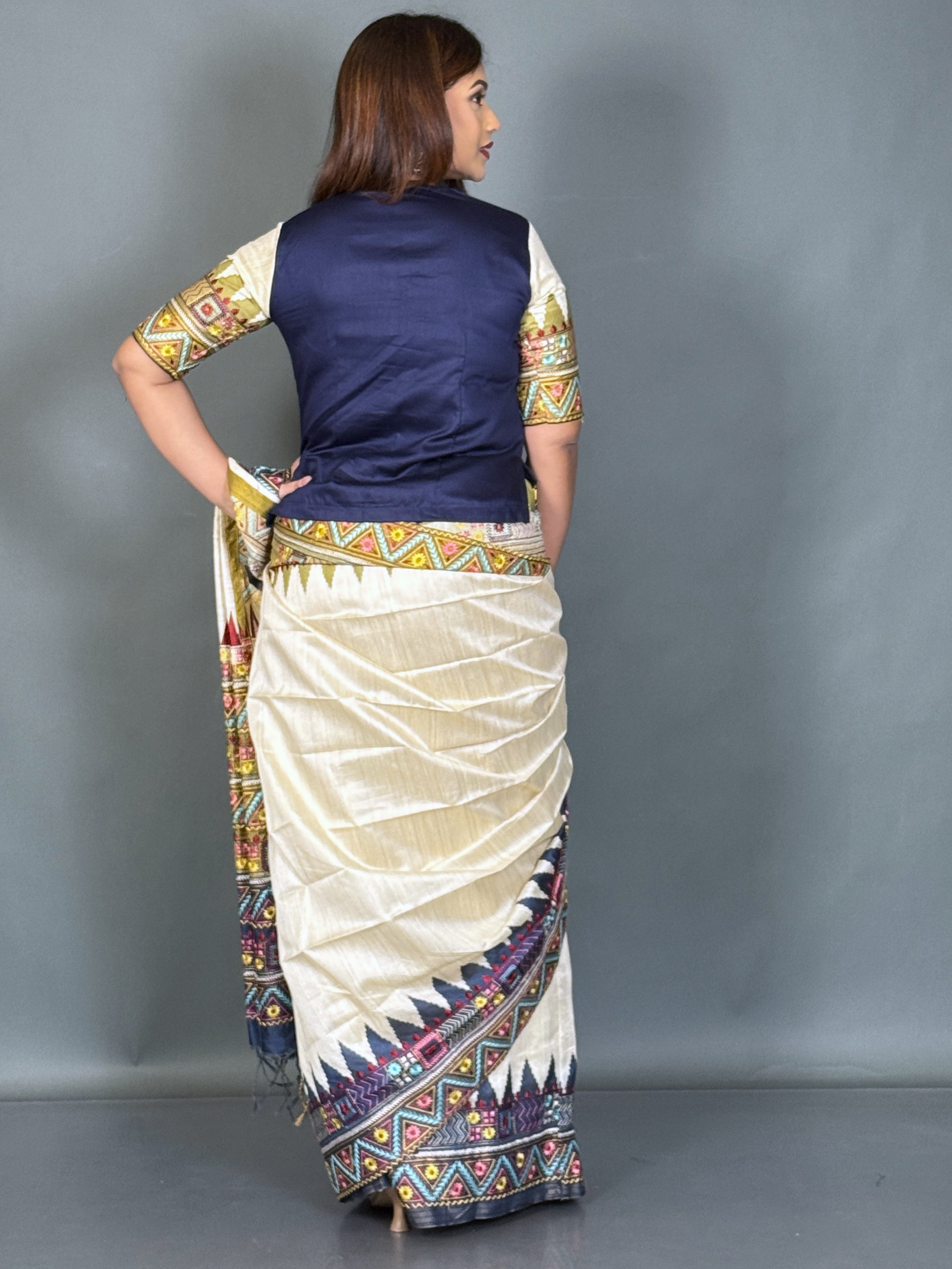 Desert Loom Lambani Semi Motka Tussar Insta Saree
