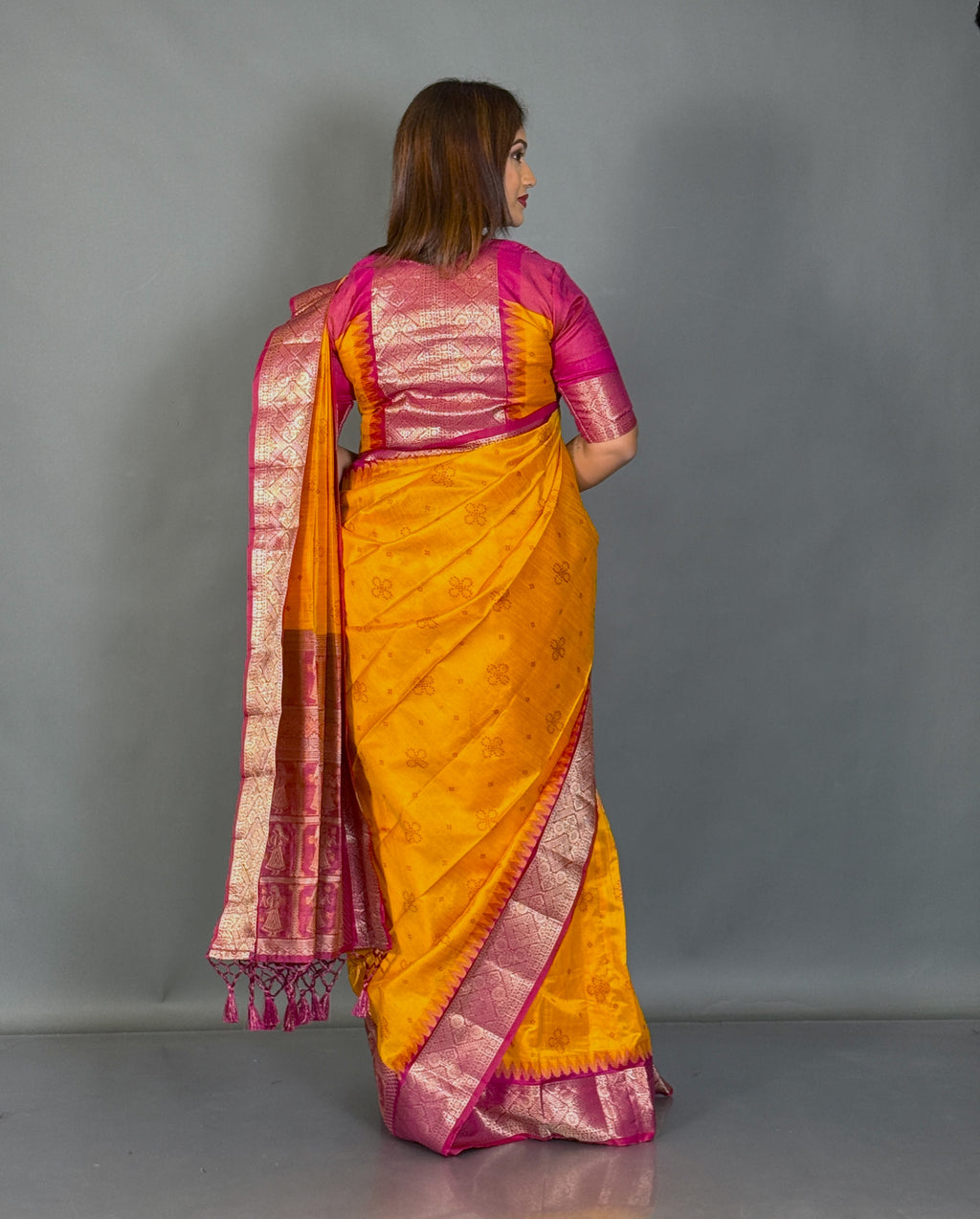 Royal Mustard Bomkai Semi Silk Insta Saree