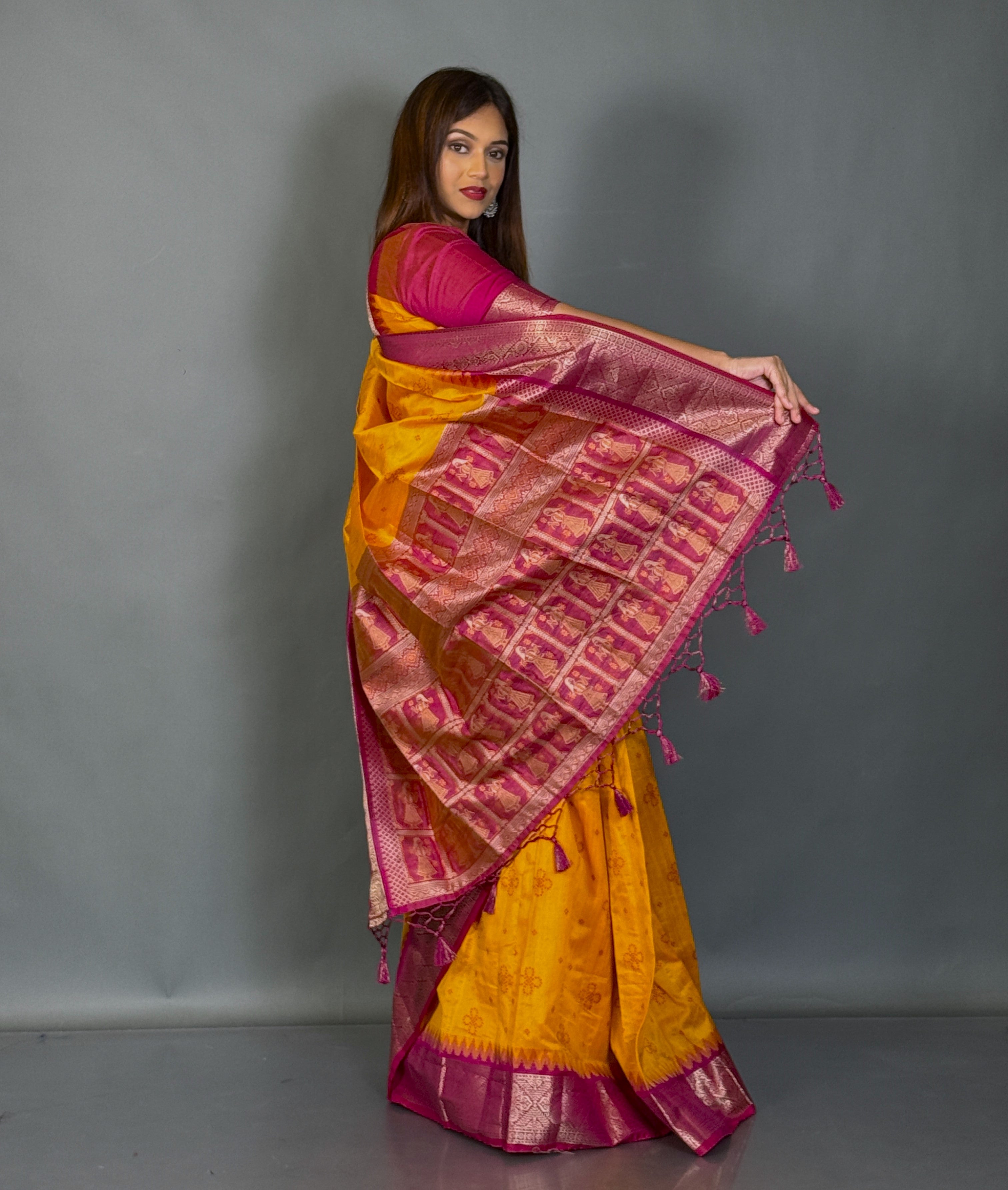 Royal Mustard Bomkai Semi Silk Insta Saree
