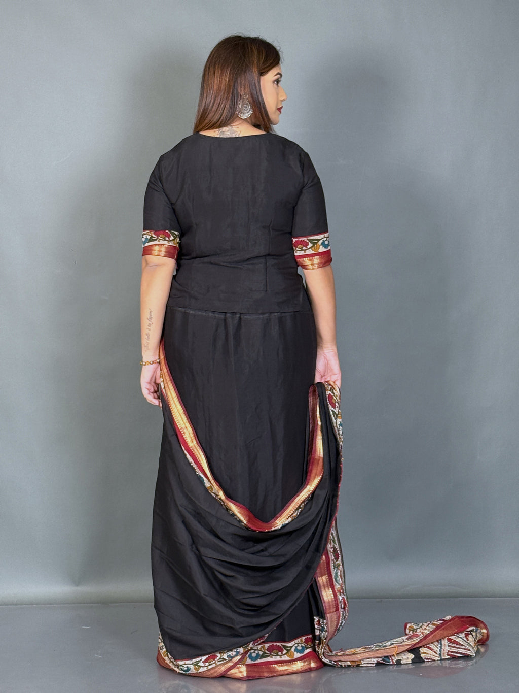 Black Kalamkari Artistic Insta Saree