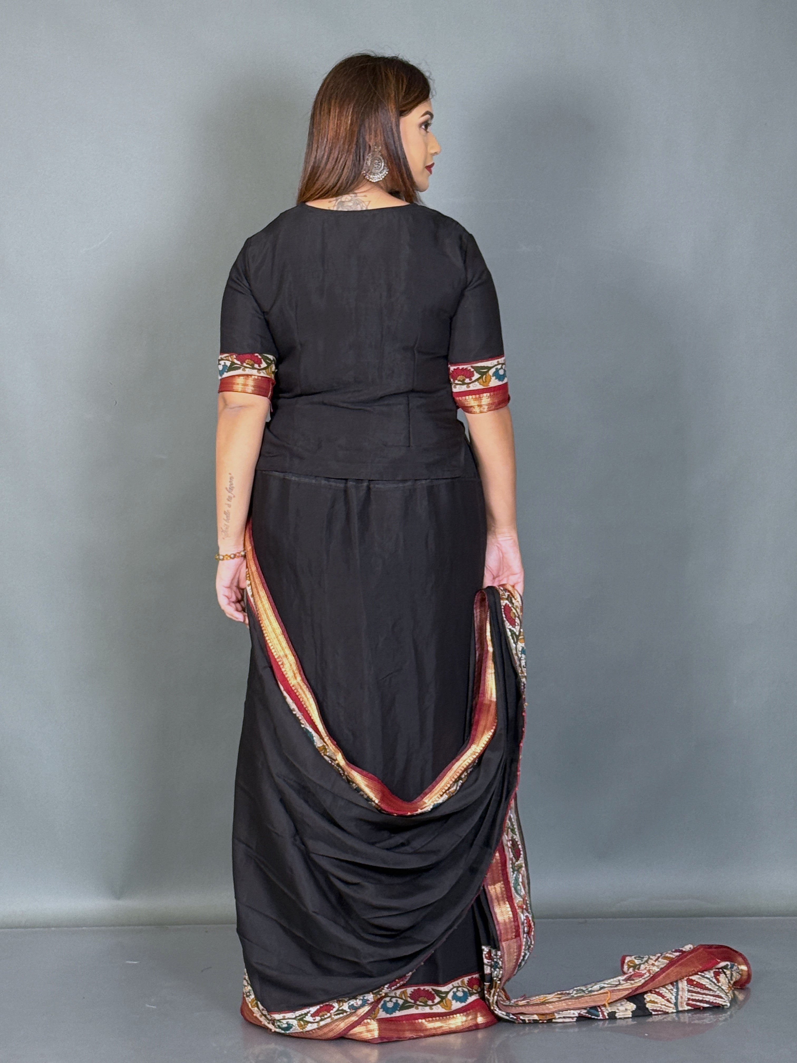 Black Kalamkari Artistic Insta Saree