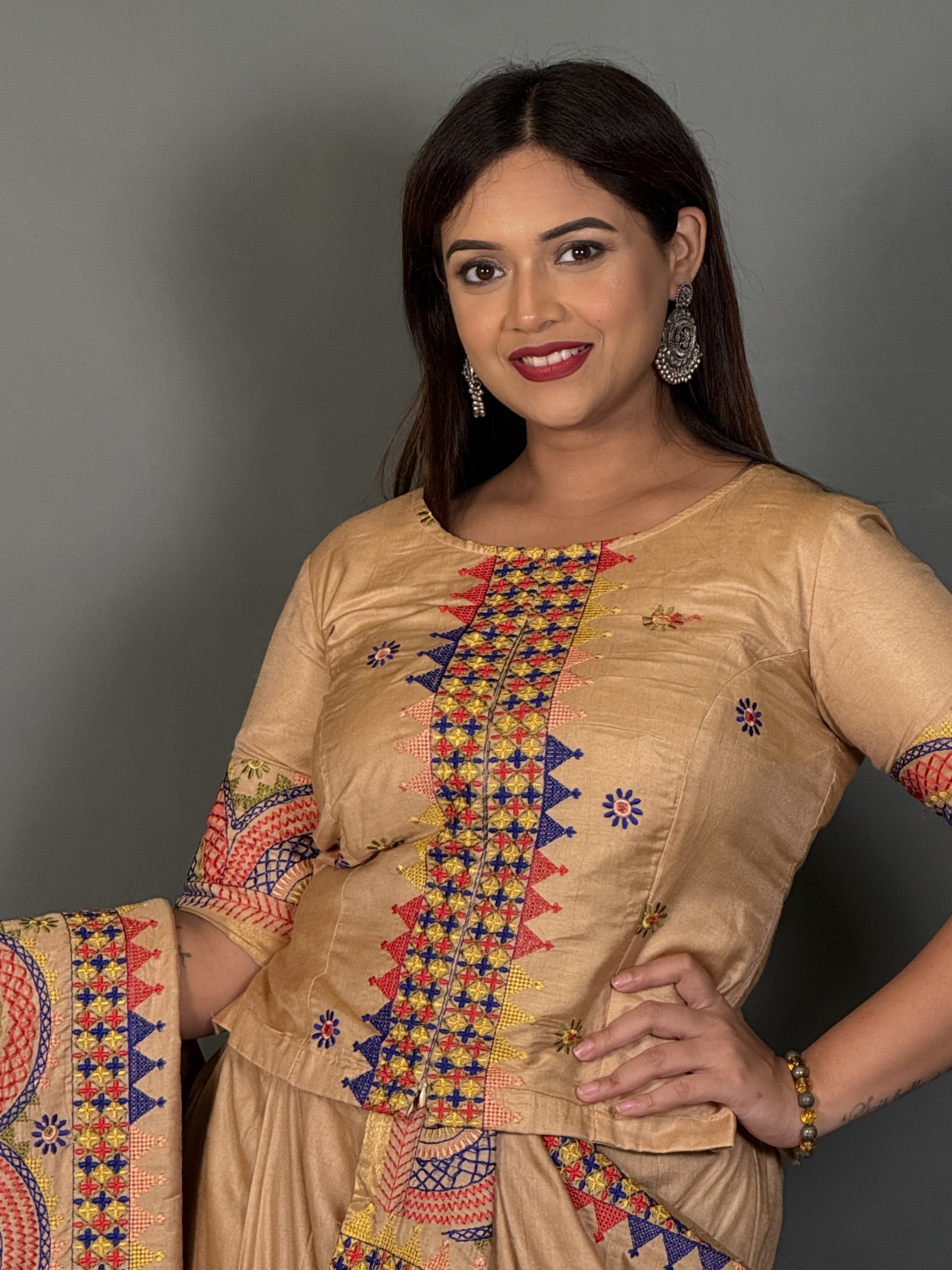 Tussar Muse Lambani Luxe Insta Saree Set