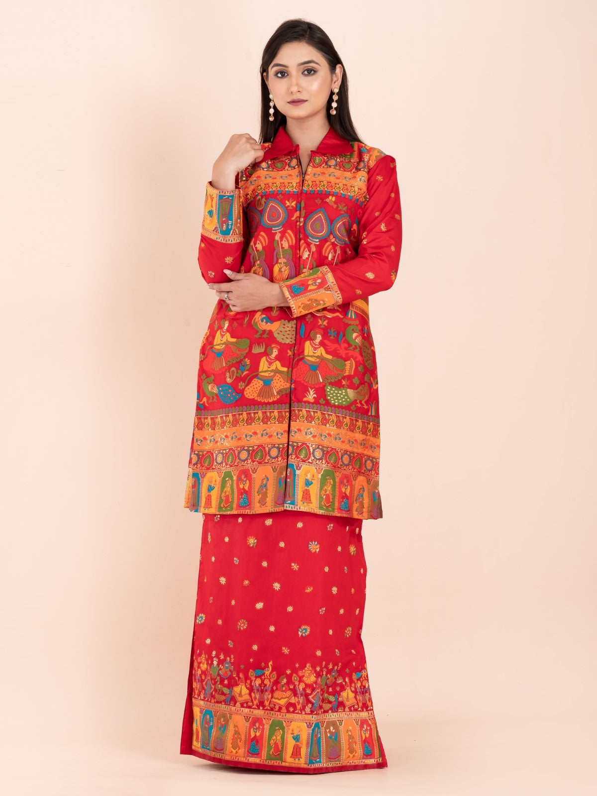 "Laalima Charm" – Tomato Red Baluchori Fusion Ensemble