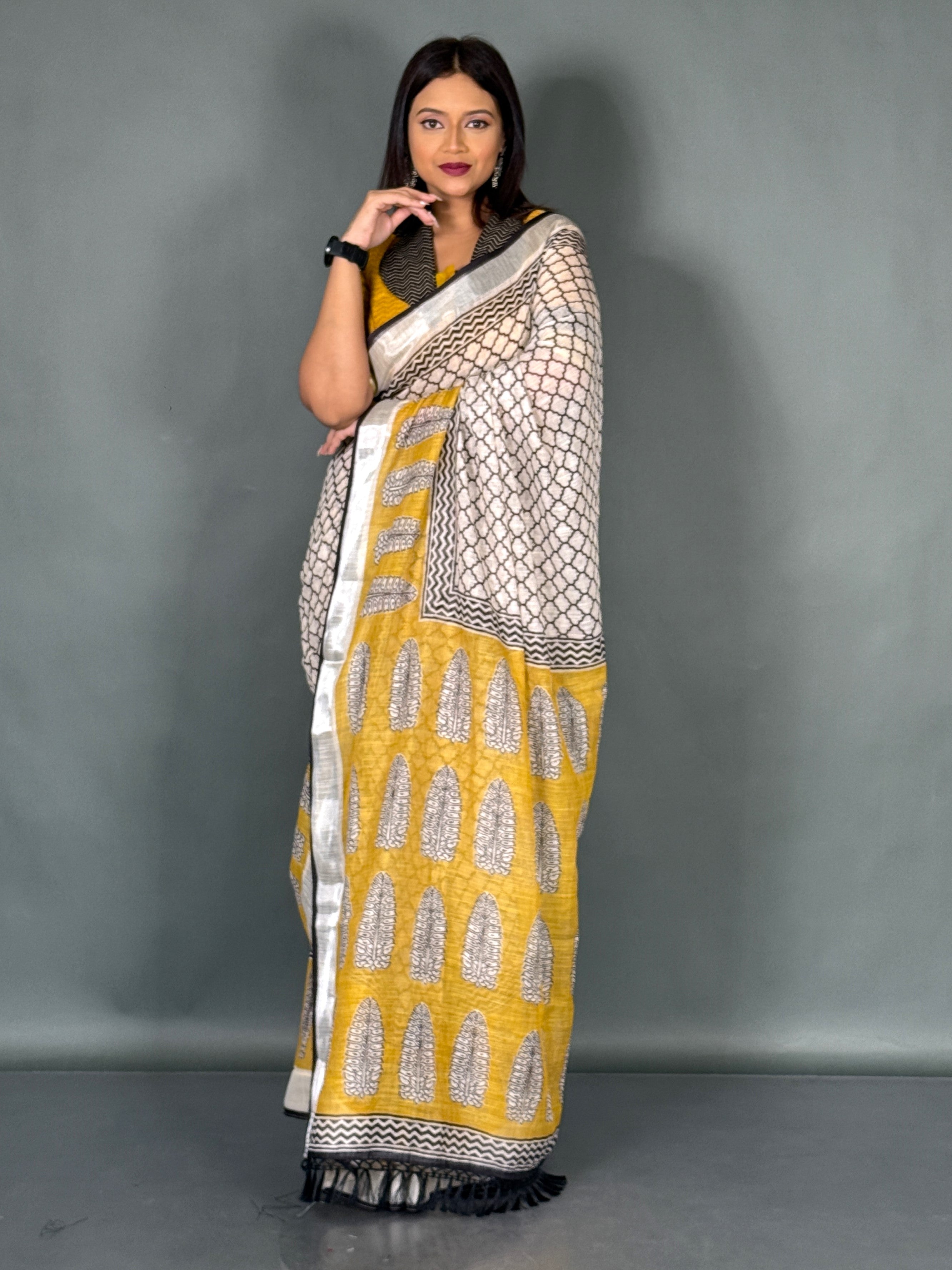 Sunlit Ivory Linen Insta Saree Set
