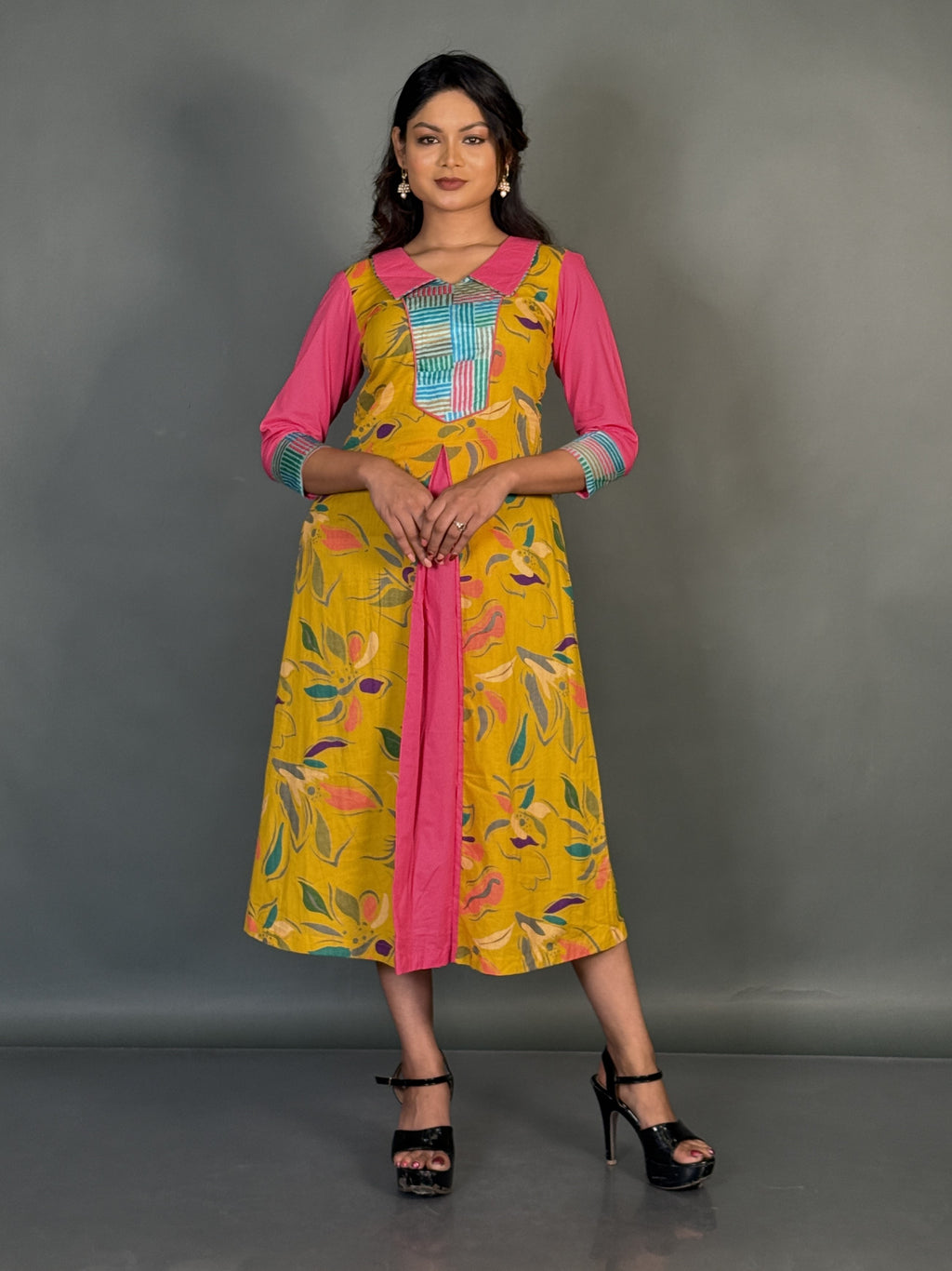 Elegant Yellow Pink Cotton Printed Slim Fit Collar Kurti