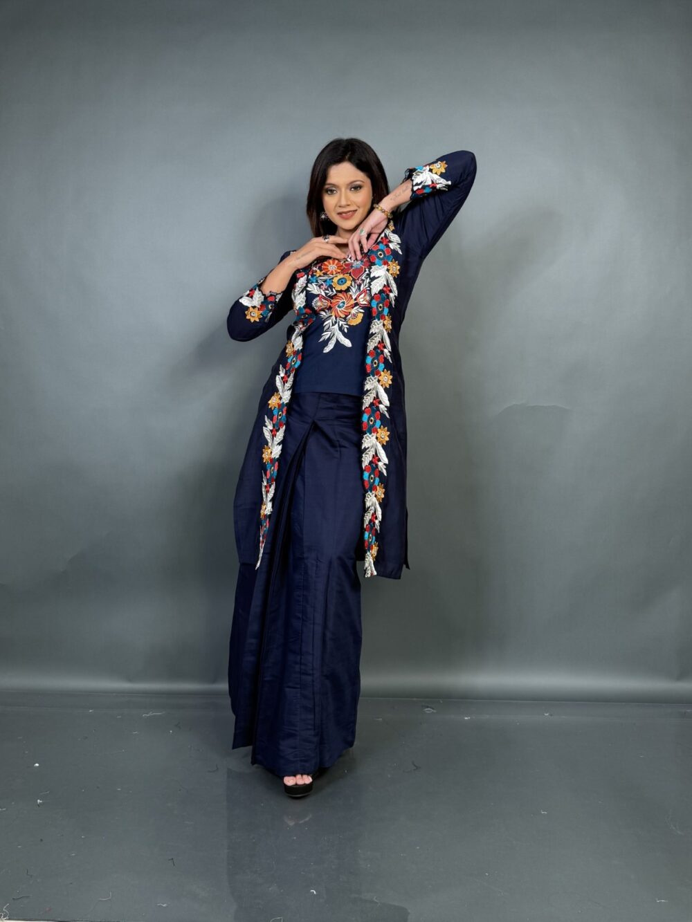 Midnight Bloom Embroidered Fusion Set