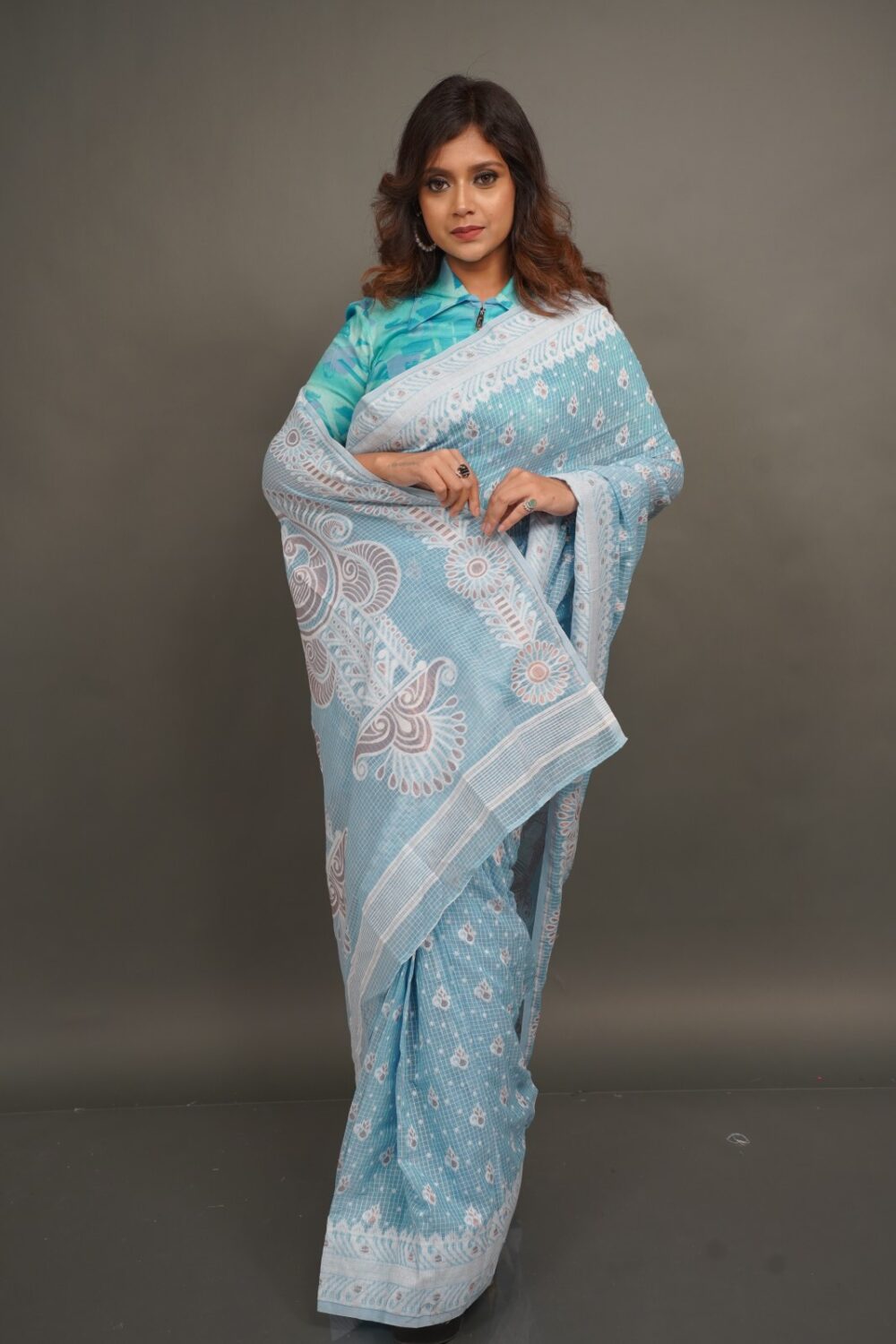 Icy Bliss – Ice Blue Handwoven Jaamdani Insta-Saree with Attached Petticoat (Ready-to-Drape 2-Piece Skirt Style Insta-Saree) - Image 3