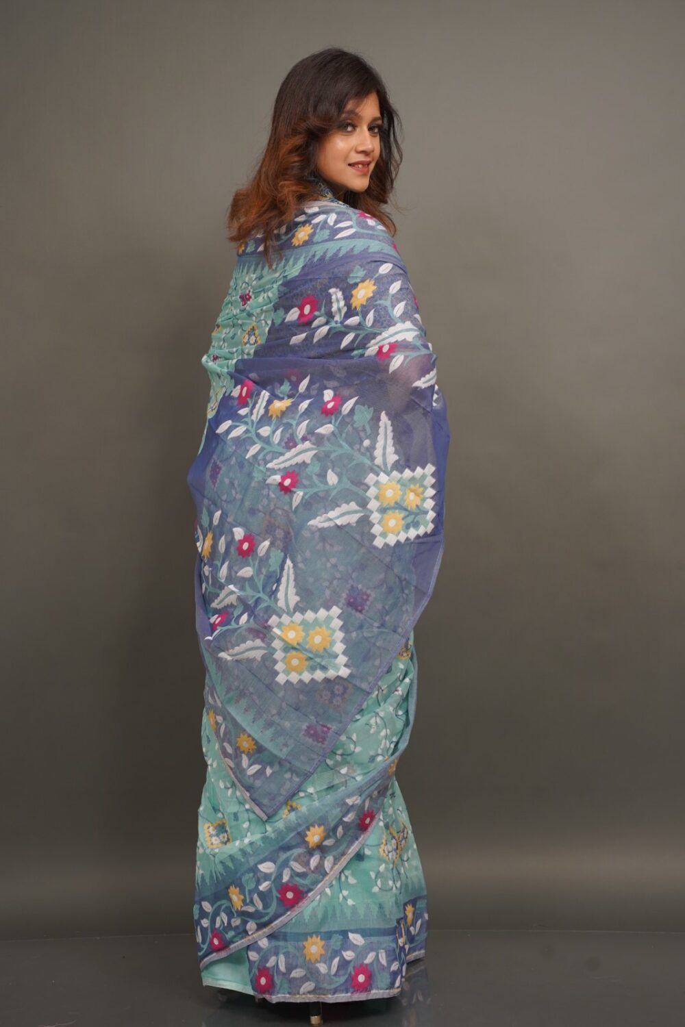 Mint and Blue Handwoven Jaamdani Insta-Saree with Attached Petticoat” (Ready-to-Drape 2-Piece Skirt Style Insta-Saree) - Image 4