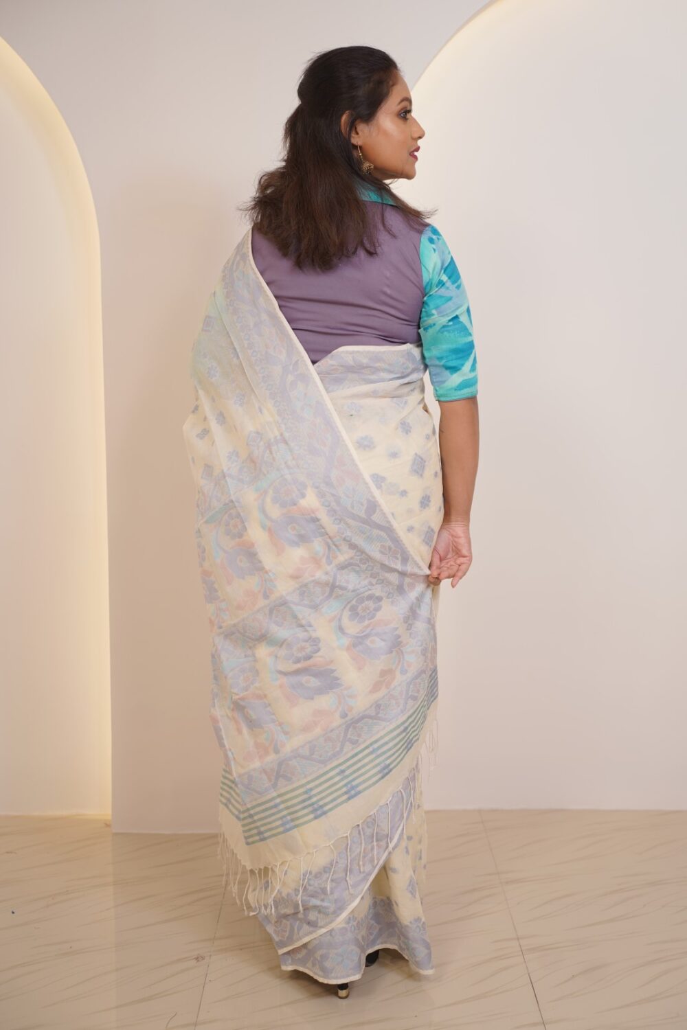 Off White  Insta-Saree – Pure Cotton Handwoven Khadi Jamdani with Attached Petticoa - Image 2