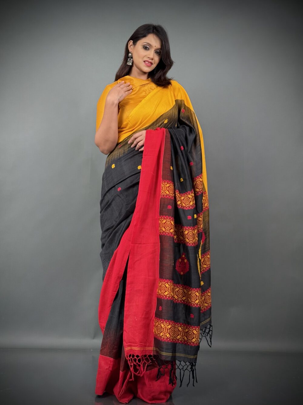 Noir-Dhara – Black Khadi Insta-Saree with Ganga-Jamuna Border & Buti Weave