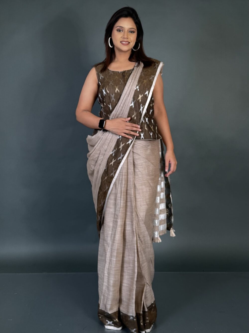 Beige Brown Linen-musline Insta-Saree with V-cut sleeveless attached blouse - Image 2