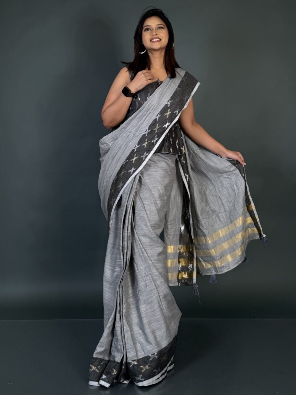 Grey Linen ikkat weaved Insta-Saree with V-Back attached Blouse