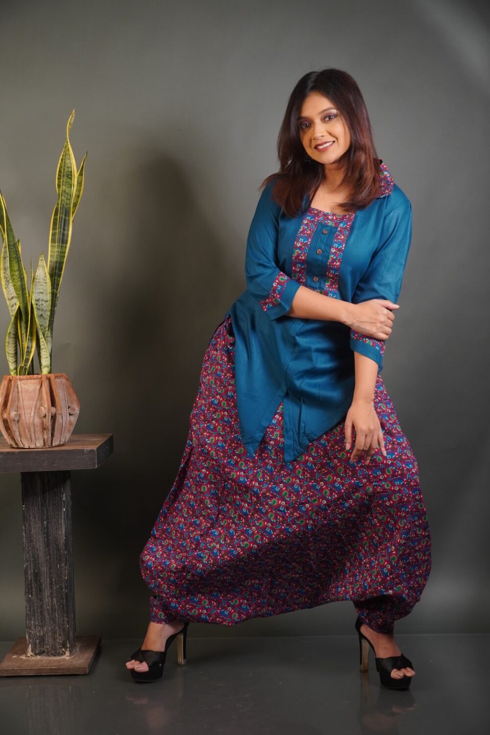Peacock Glow: Elegant Bohonique Co-Ord Set - Image 4