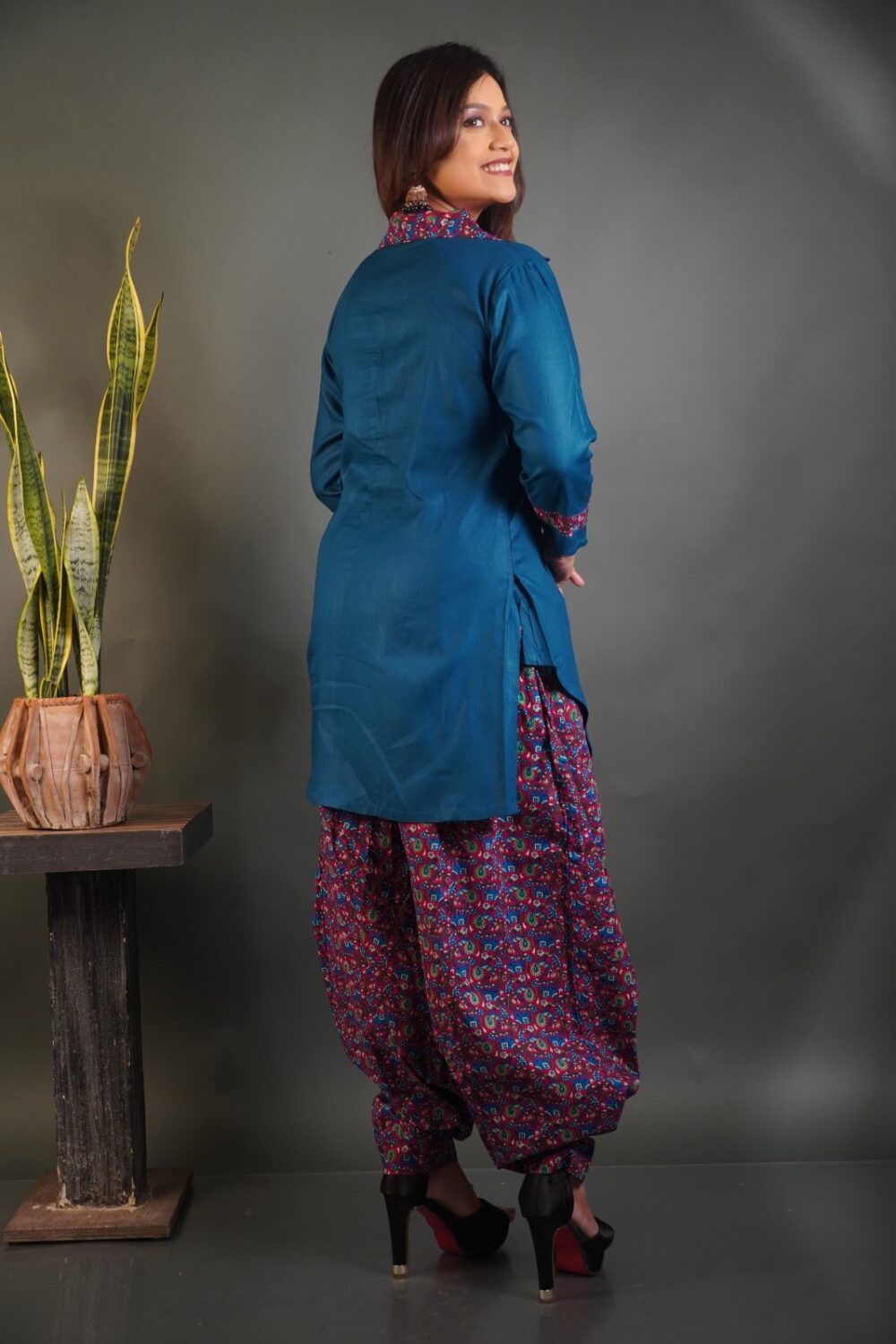 Peacock Glow: Elegant Bohonique Co-Ord Set - Image 6