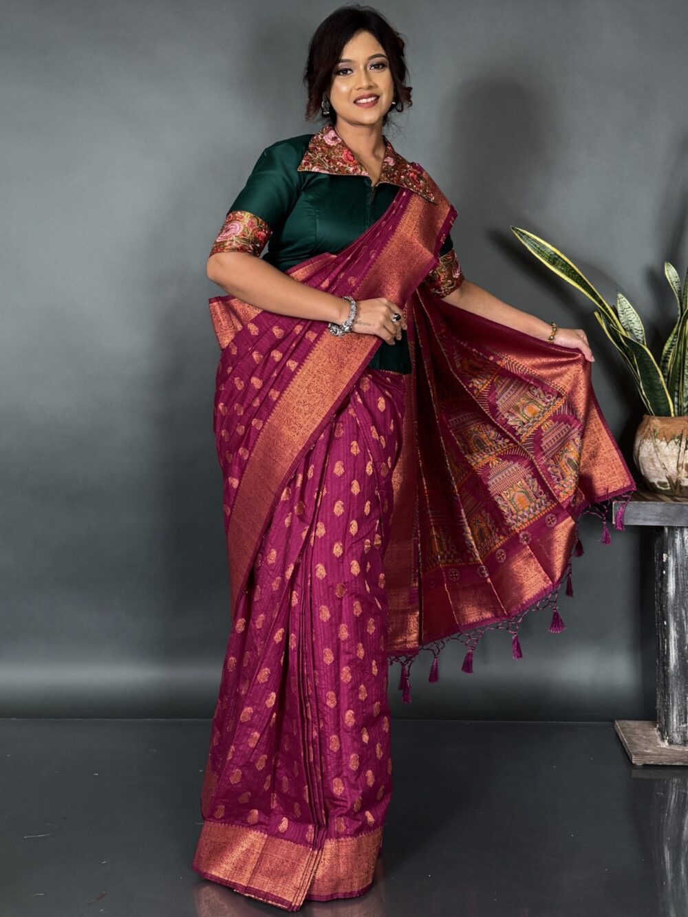 Luxury Elegance Wine Banarasi Ready-to-Wear Saree - Image 3