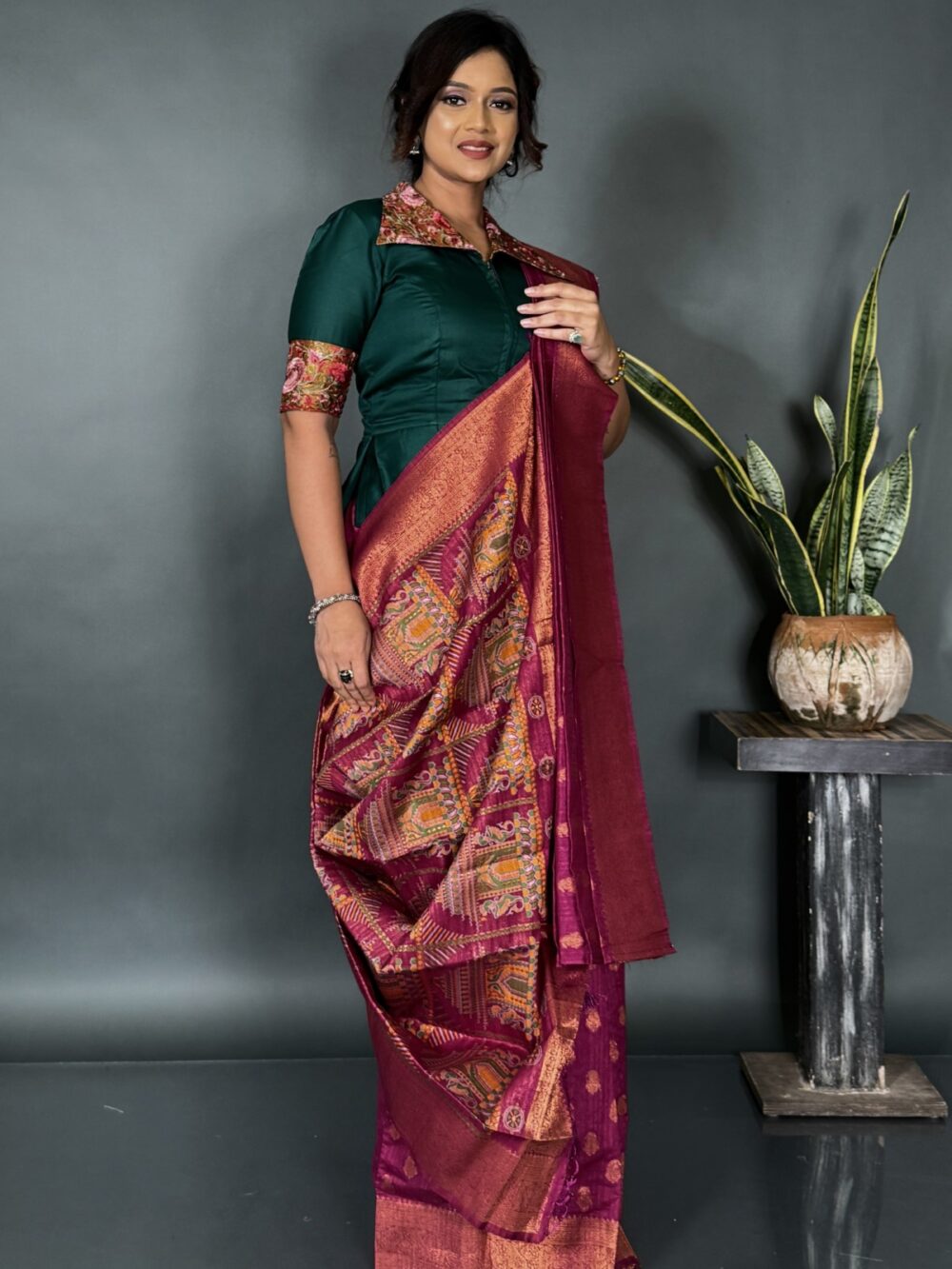 Luxury Elegance Wine Banarasi Ready-to-Wear Saree - Image 4