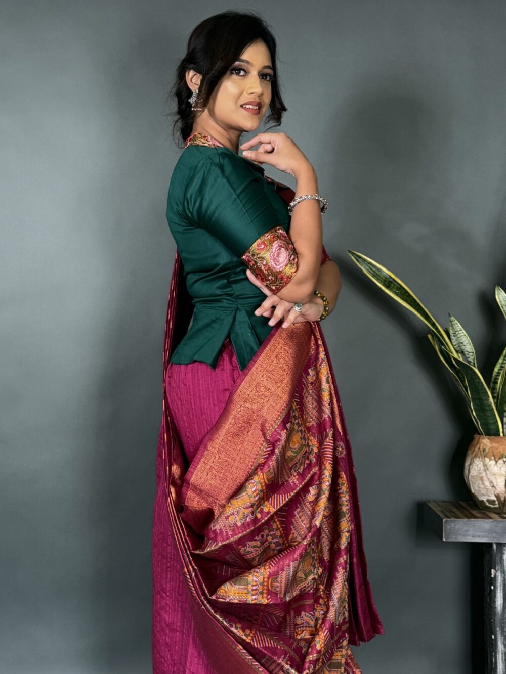 Luxury Elegance Wine Banarasi Ready-to-Wear Saree - Image 5