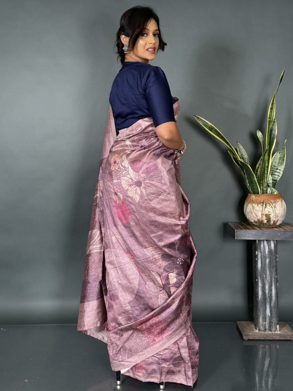 Blush Radiance Onion Pink Ready-to-Wear Satin Saree - Image 3