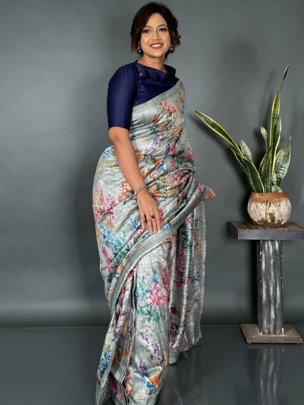 Moonlit Grace Ready-to-Wear Gray Satin Saree - Image 3