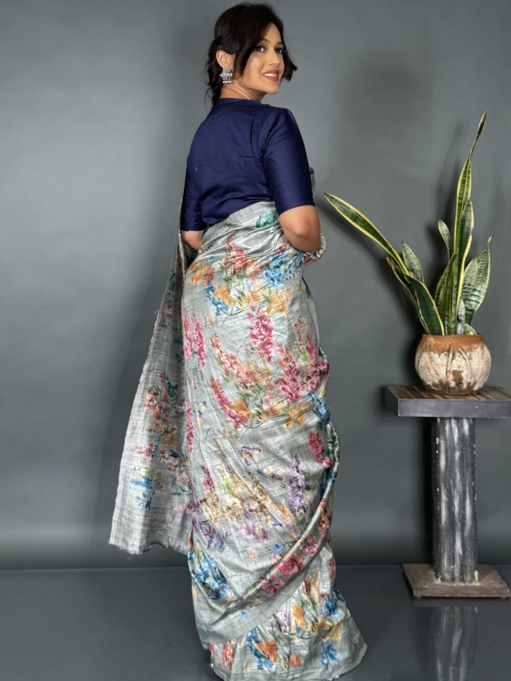 Moonlit Grace Ready-to-Wear Gray Satin Saree - Image 4